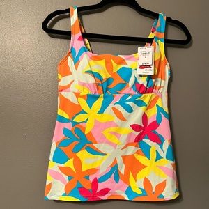 NWT Lands’ End Sz 4 Floral Square-neck Tankini!
